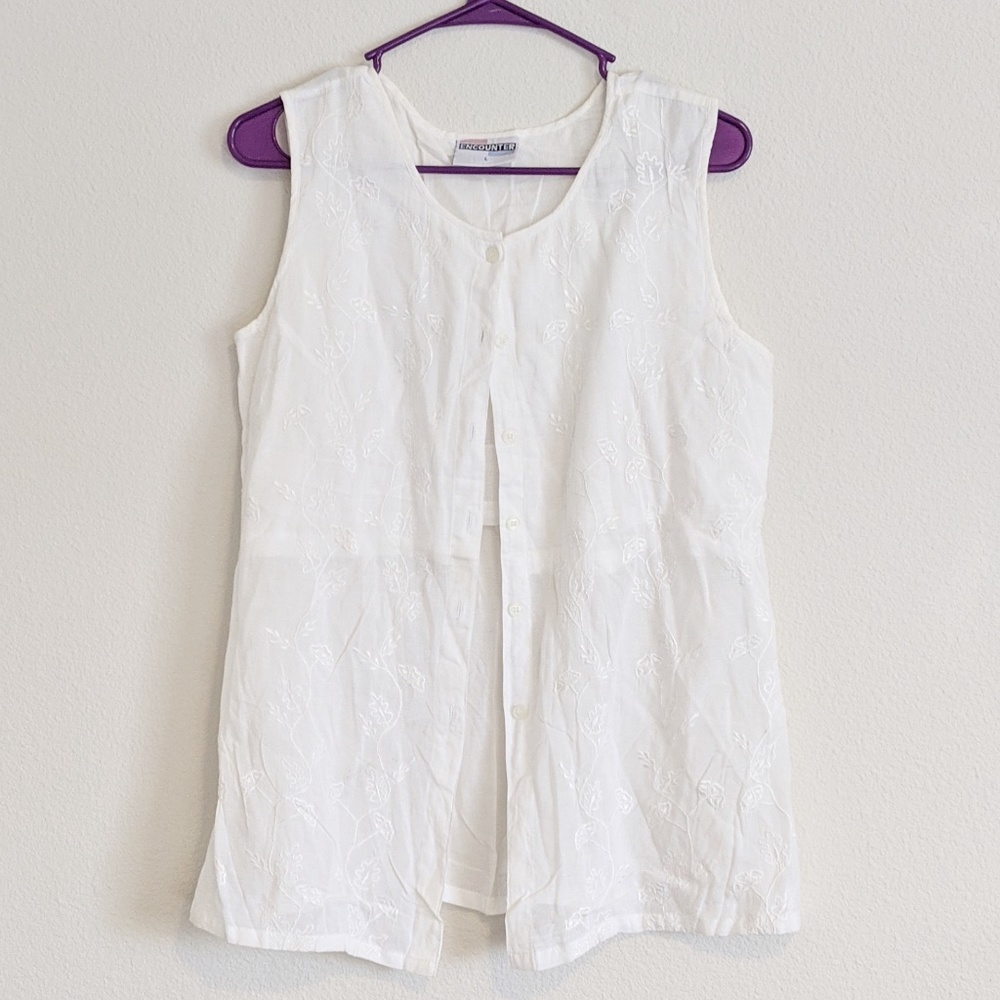 Encounter | White Button down Tank | size L
